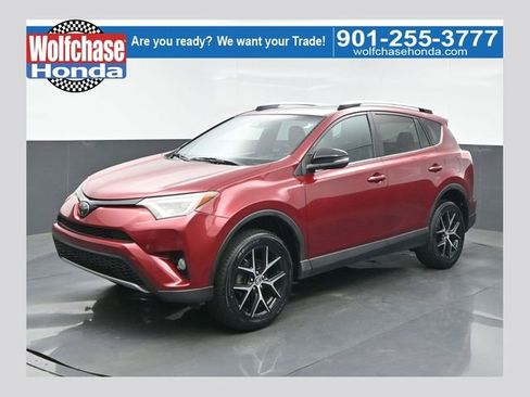 Used 2018 Toyota RAV4 SE w/ Power Extra Value Package FWD image 1