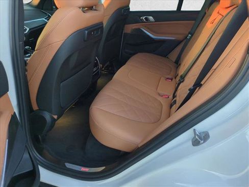 Used 2023 BMW X5 xDrive45e w/ Climate Comfort Package image 21