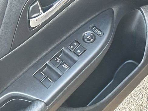 Used 2015 Honda Accord EX-L image 12