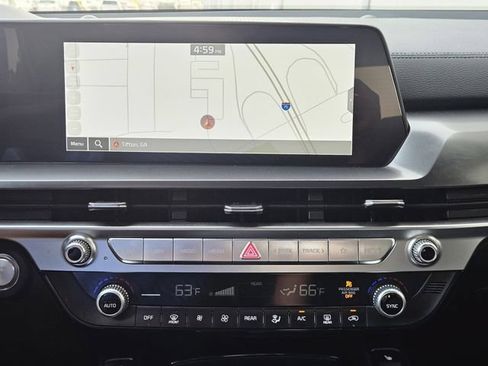 Used 2025 Kia Telluride S FWD image 22