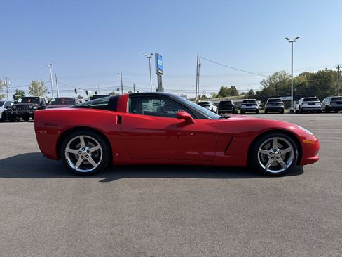 Used 2007 Chevrolet Corvette Coupe w/ Preferred Equipment Group image 14