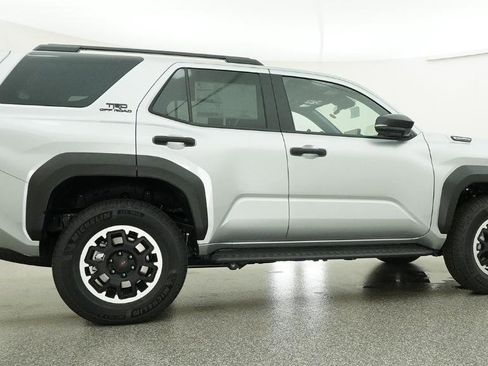 New 2026 Toyota 4Runner TRD Off-Road Premium AWD/4WD image 9