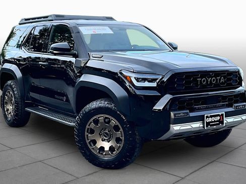 Certified 2025 Toyota 4Runner Trailhunter AWD/4WD image 3