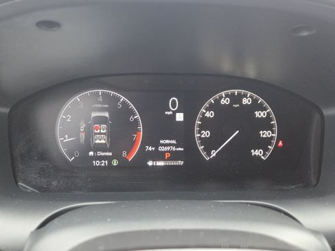 Used 2025 Honda HR-V Sport image 28