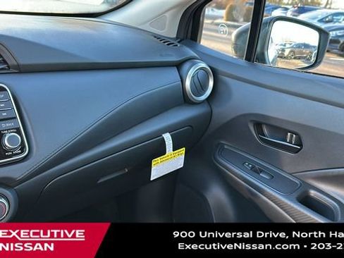 New 2025 Nissan Versa S w/ Trunk Package image 18