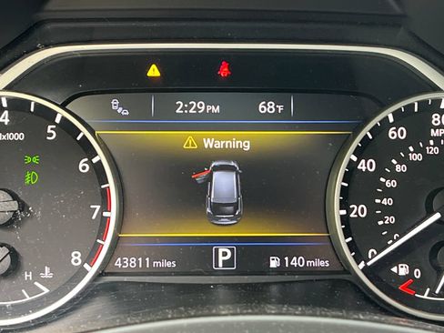 Used 2018 Nissan Murano Platinum AWD/4WD image 10
