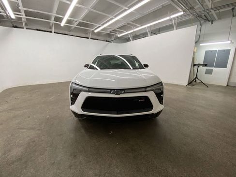 Used 2024 Chevrolet Blazer EV RS image 9
