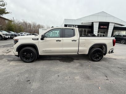New 2026 GMC Sierra 1500 Pro w/ Graphite Edition