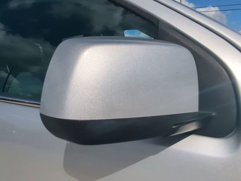 Used 2019 Chevrolet Colorado LT w/ LT Convenience Package image 12