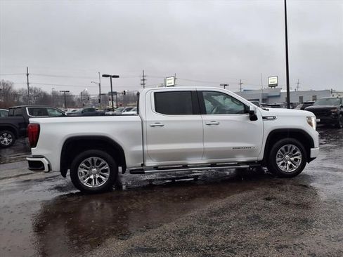 Used 2021 GMC Sierra 1500 Denali w/ Driver Alert Package II image 9