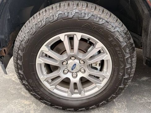 Used 2020 Ford F150 Lariat AWD/4WD image 22