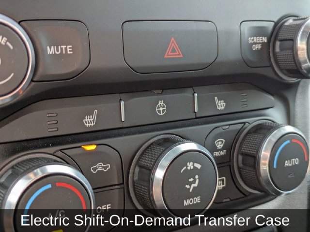 Used 2023 RAM 1500 Big Horn AWD/4WD image 32
