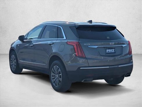 Used 2018 Cadillac XT5 Luxury w/ Driver Awareness Package image 7