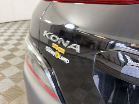 Used 2023 Hyundai Kona SEL image 15