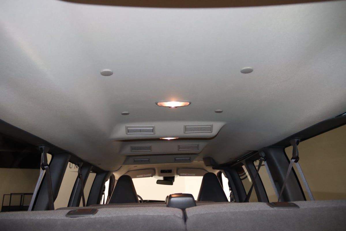 Used 2025 Chevrolet Express 3500 LT w/ LT Preferred Equipment Group RWD image 61