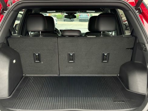 Used 2026 Chevrolet Equinox RS image 38