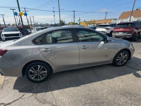 Certified 2023 Kia Forte LXS w/ LXS Technology Package FWD image 9