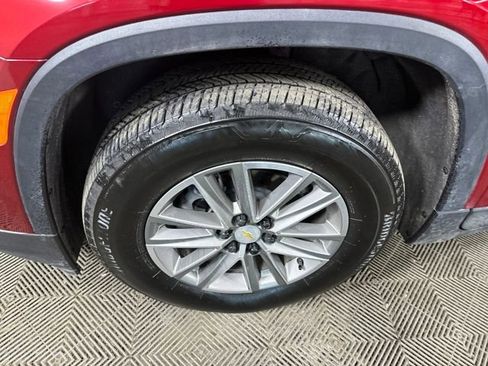 Used 2023 Chevrolet Traverse LT w/ LPO, Floor Liner Package image 16