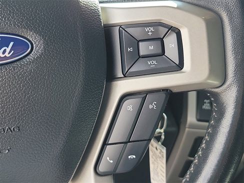 Used 2022 Ford F250 Lariat w/ Tremor Off-Road Package image 25