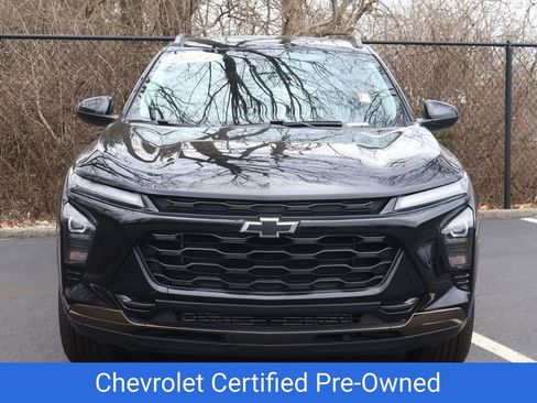 Certified 2024 Chevrolet Trax ACTIV w/ Driver Confidence Package image 2