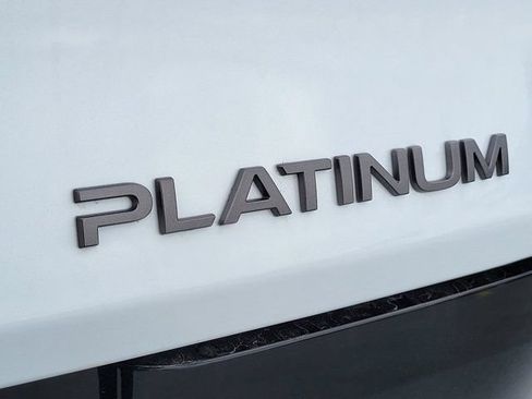 New 2026 Nissan Murano Platinum w/ Cargo Package AWD/4WD image 10