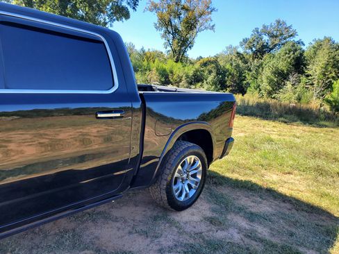 Used 2020 RAM 1500 Limited image 4