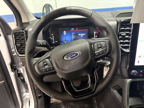 New 2025 Ford Ranger XLT w/ Convenience Package image 23