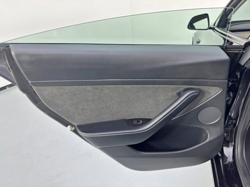 Used 2022 Tesla Model 3 Performance image 44