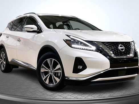Used 2023 Nissan Murano SV image 12