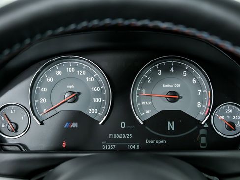 Used 2020 BMW M4 Coupe w/ Competition Package image 27