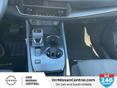 New 2026 Nissan Rogue SV FWD image 24