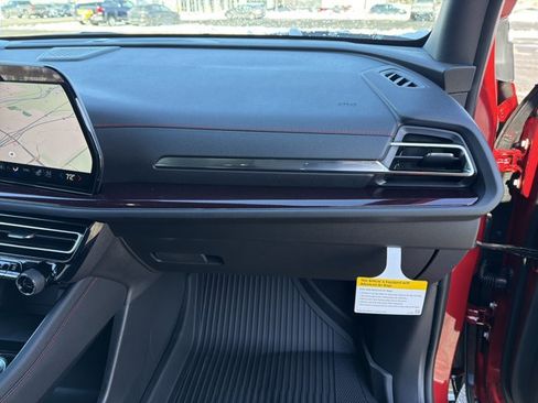 New 2026 Chevrolet Traverse RS w/ LPO, Floor Liner Package image 35