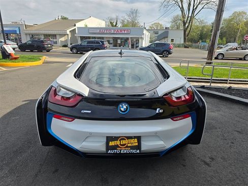 Used 2016 BMW i8 AWD/4WD image 28