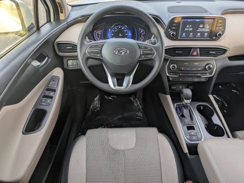 Used 2020 Hyundai Santa Fe SEL image 4
