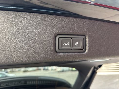 New 2025 Audi SQ5 Premium Plus image 15