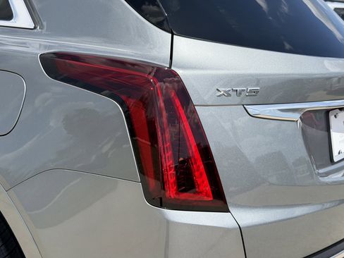 Certified 2023 Cadillac XT5 Premium Luxury image 10