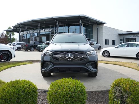 New 2026 Mercedes-Benz GLE 450 4MATIC image 2
