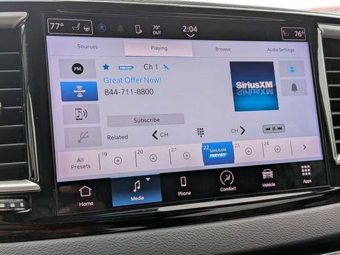 Certified 2023 Chrysler Pacifica Touring-L FWD image 22