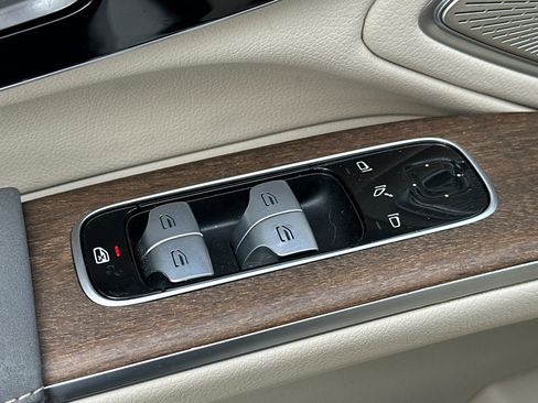 Certified 2022 Mercedes-Benz EQS 450+ Sedan image 13