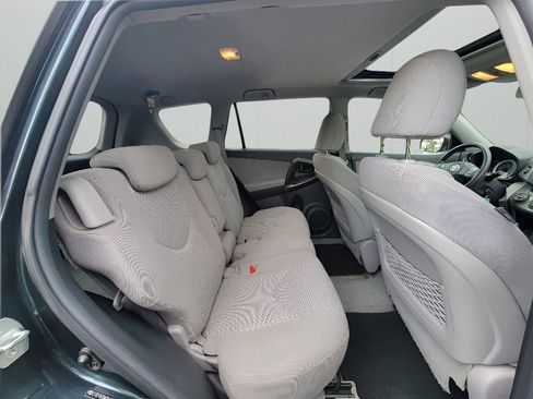 Used 2011 Toyota RAV4 2WD w/ Upgrade Value Pkg image 28