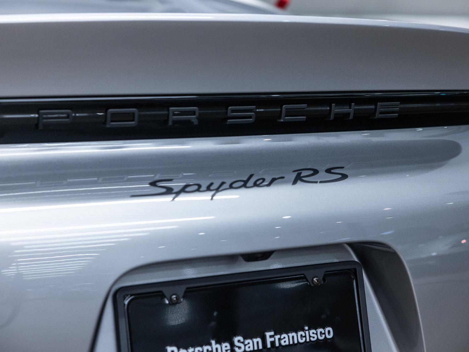Certified 2025 Porsche 718 Boxster Spyder RS RWD image 22