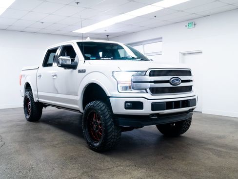 Used 2018 Ford F150 Platinum w/ FX4 Off-Road Package image 26