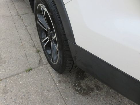 Used 2015 Ford Explorer Sport w/ Equipment Group 401A AWD/4WD image 37