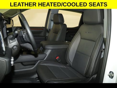 Used 2024 GMC Sierra 1500 Denali w/ Technology Package AWD/4WD image 4