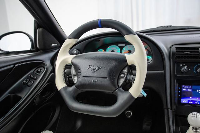 Used 1998 Ford Mustang GT RWD image 4