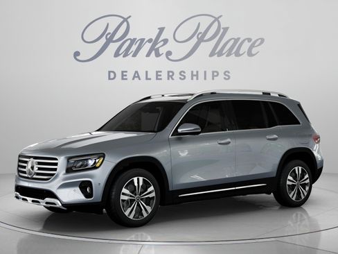 Certified 2026 Mercedes-Benz GLB 250 image 2