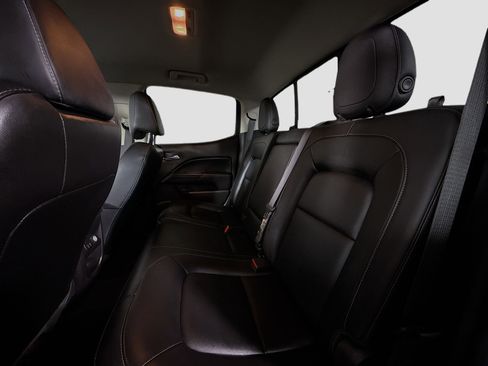 Used 2016 GMC Canyon SLT w/ Driver Alert Package image 24