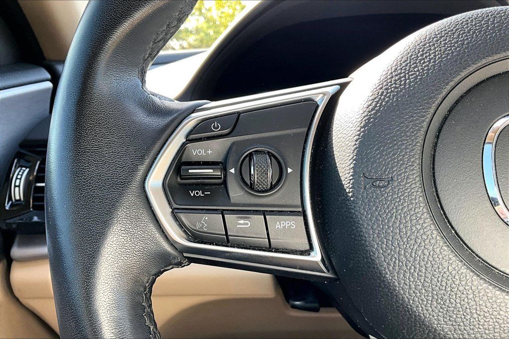 Used 2023 Acura RDX w/ Technology Package FWD image 23