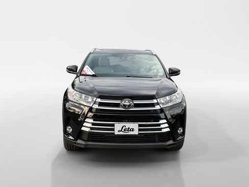 Used 2019 Toyota Highlander Limited Platinum image 8