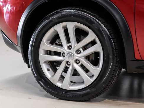 Used 2013 Nissan Juke SV FWD image 49